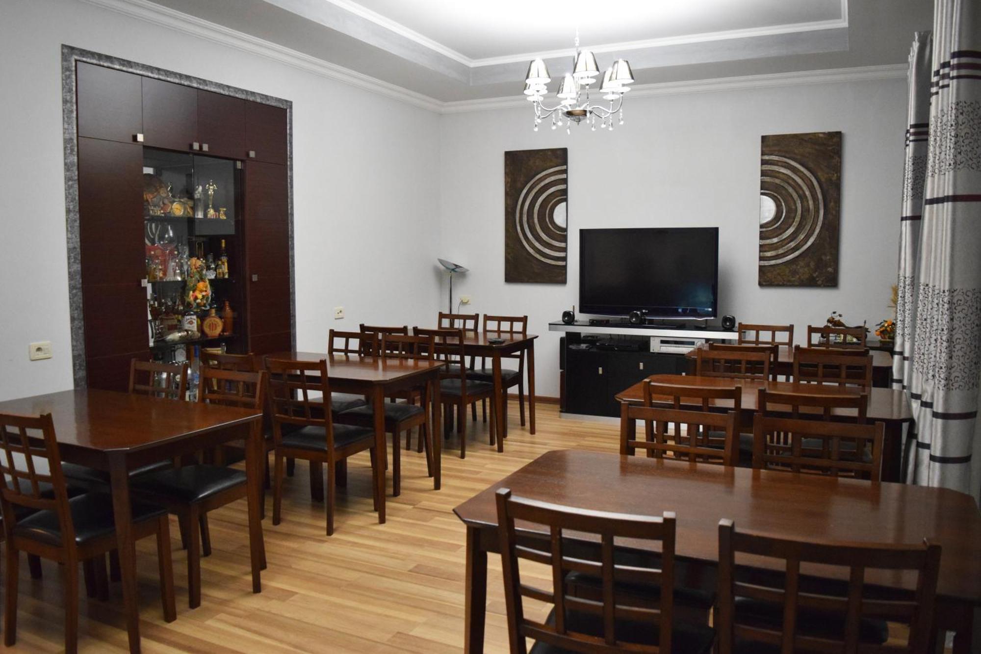 Hotel Grig Γιερεβάν Εξωτερικό φωτογραφία