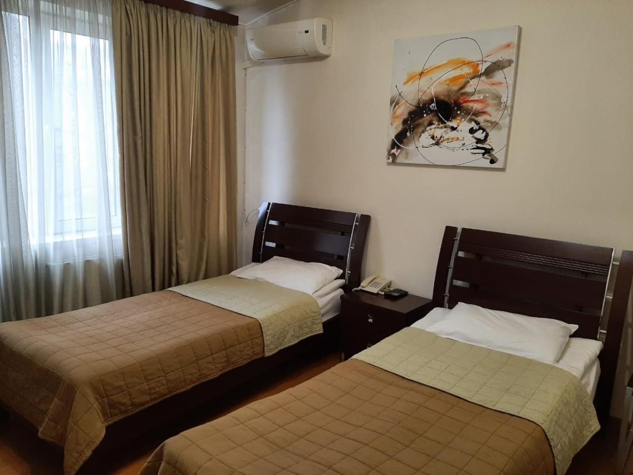 Hotel Grig Γιερεβάν Εξωτερικό φωτογραφία