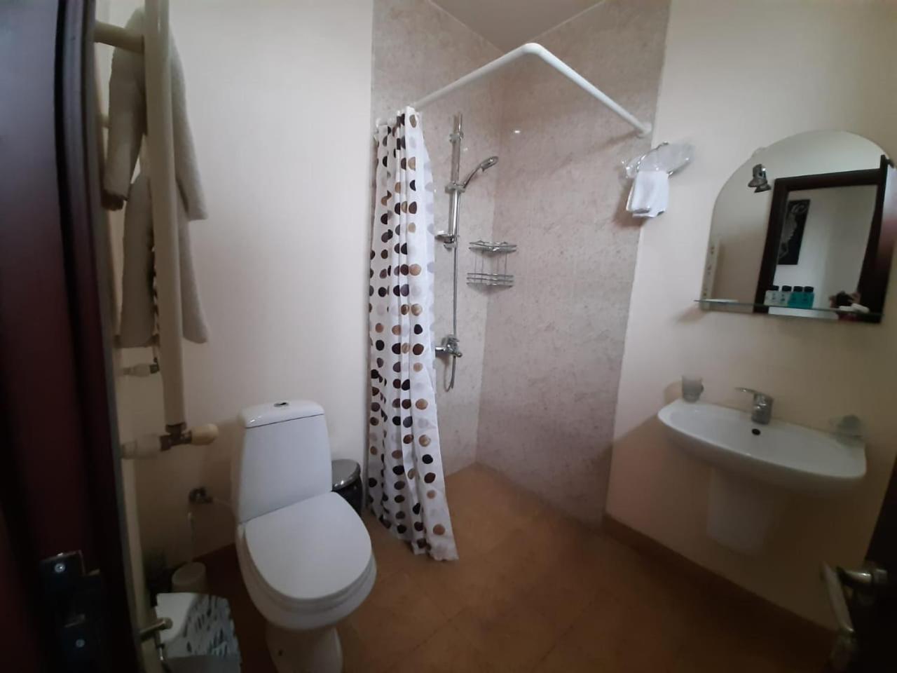 Hotel Grig Γιερεβάν Εξωτερικό φωτογραφία