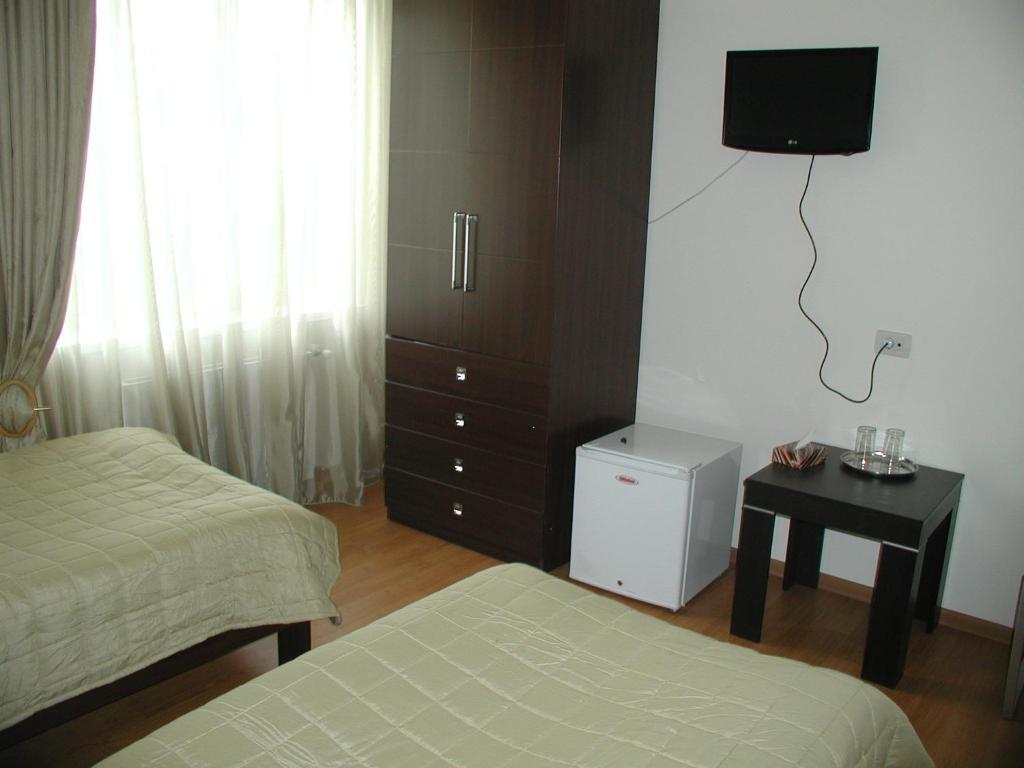 Hotel Grig Γιερεβάν Εξωτερικό φωτογραφία